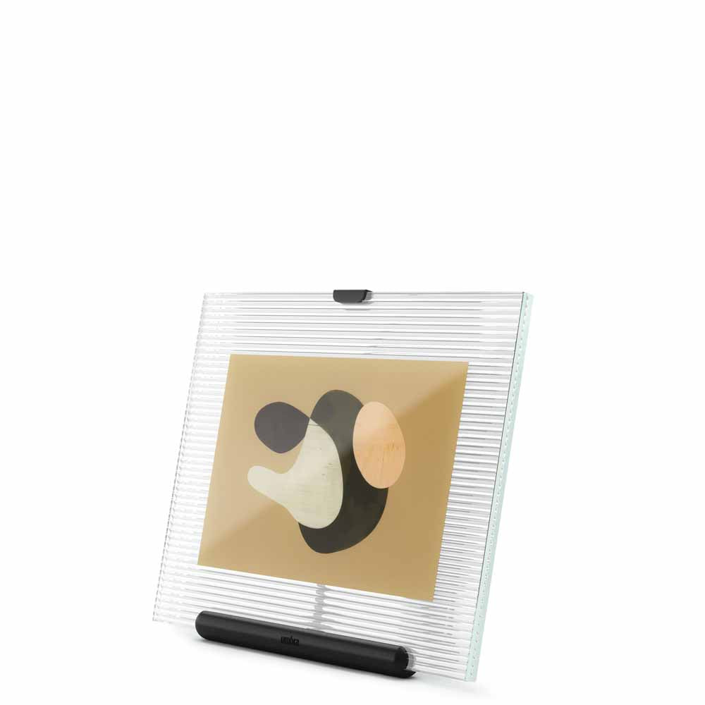 מסגרת זכוכית ורגל שחורה 5X7 FLUTE