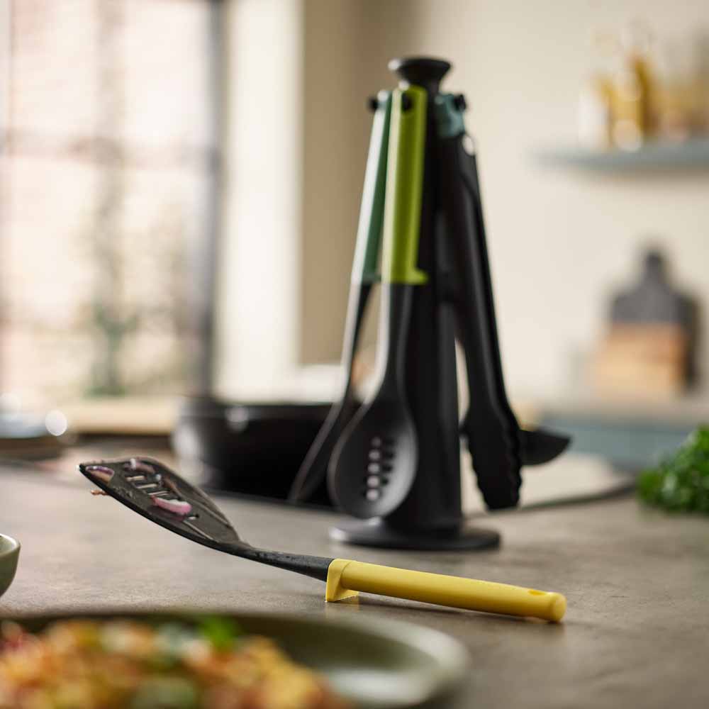 סט חמשת במתקן קרוסלה DUO