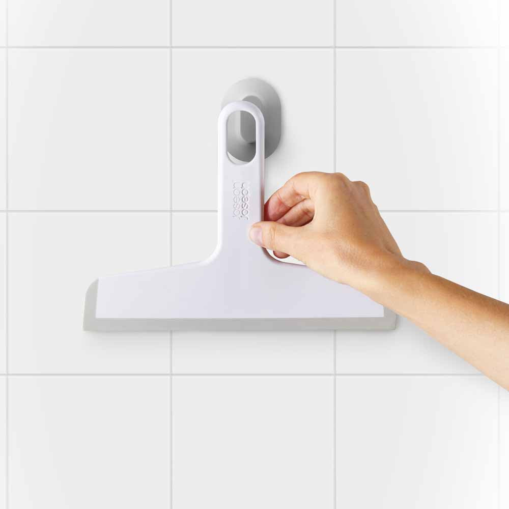 מגב מקלחת עם וו תלייה DUO