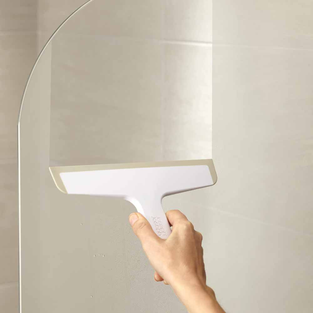 מגב מקלחת עם וו תלייה DUO