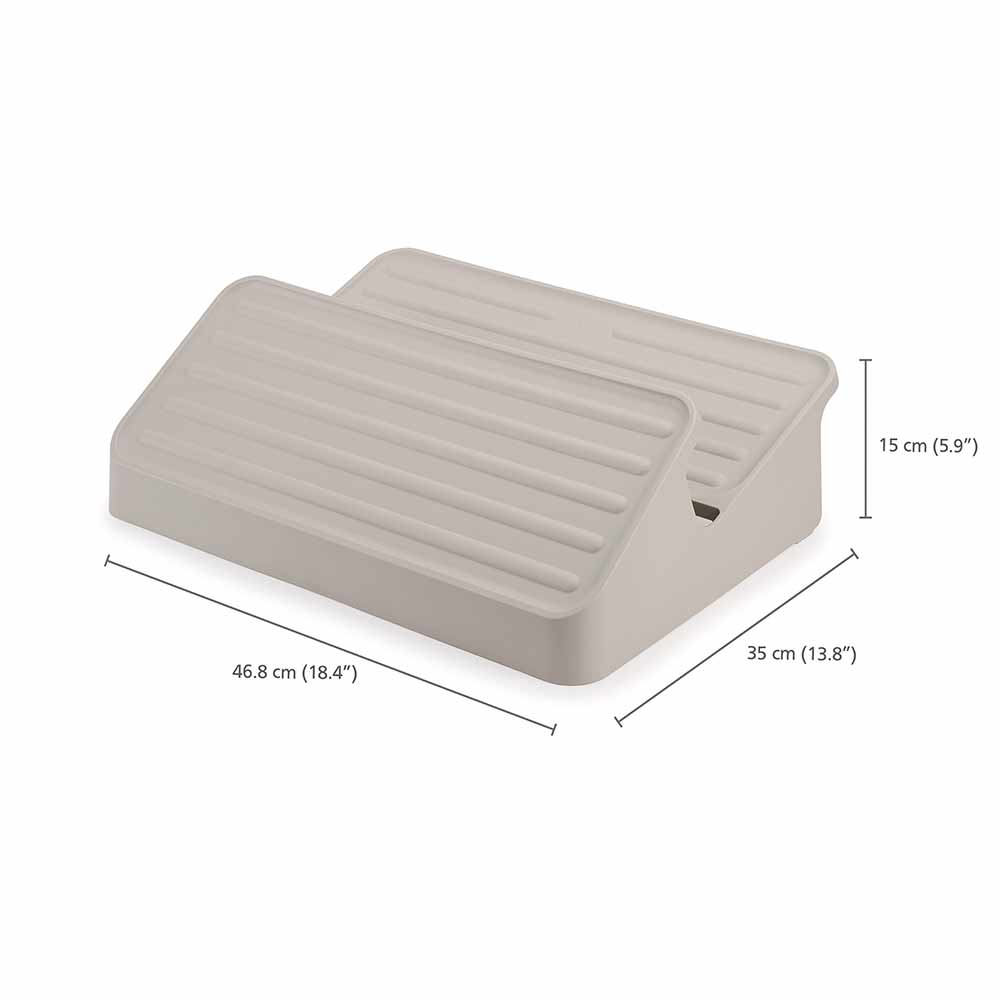 מעמד נעליים גדול בז'