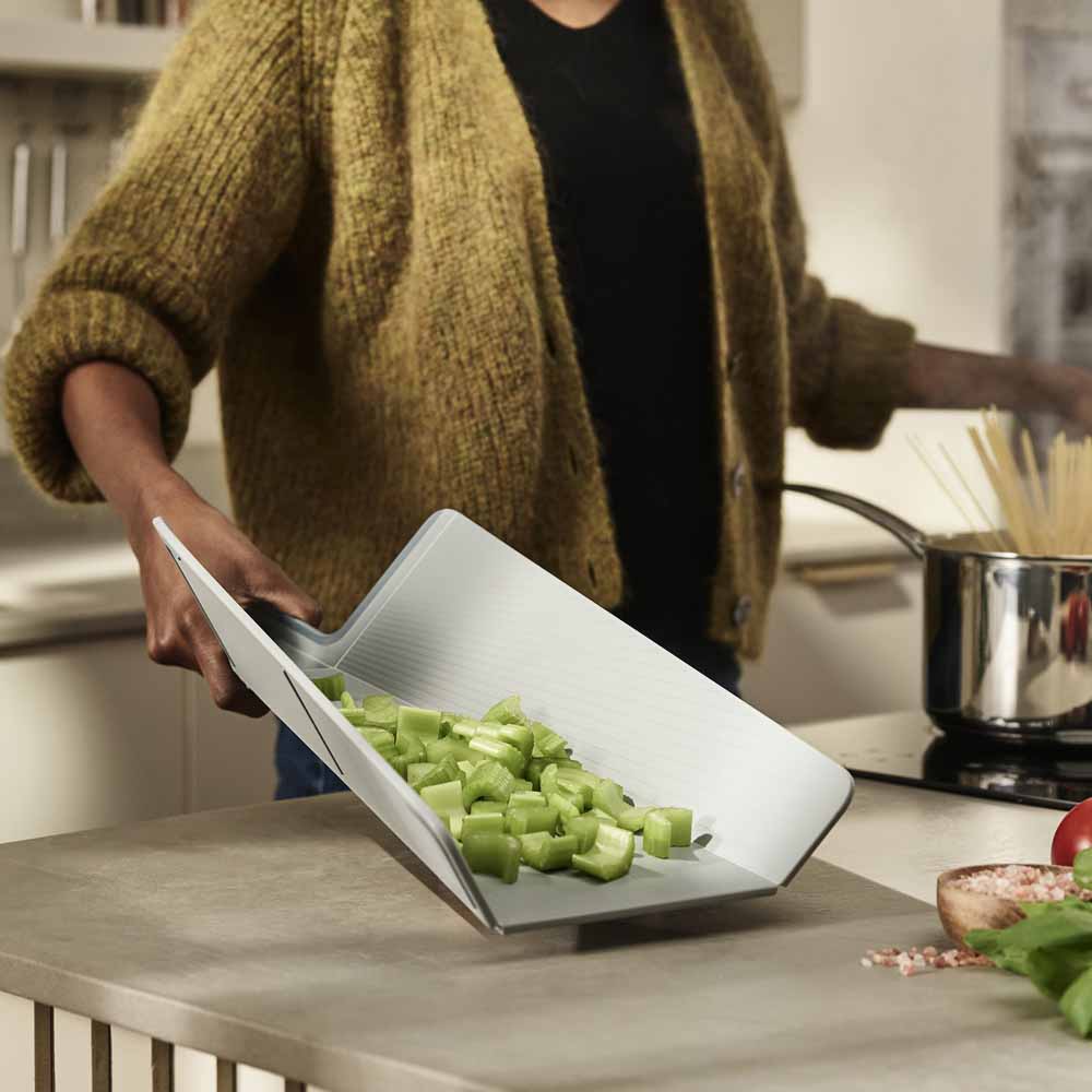 קרש חיתוך CHOP2POT 2022 Plus תכלת