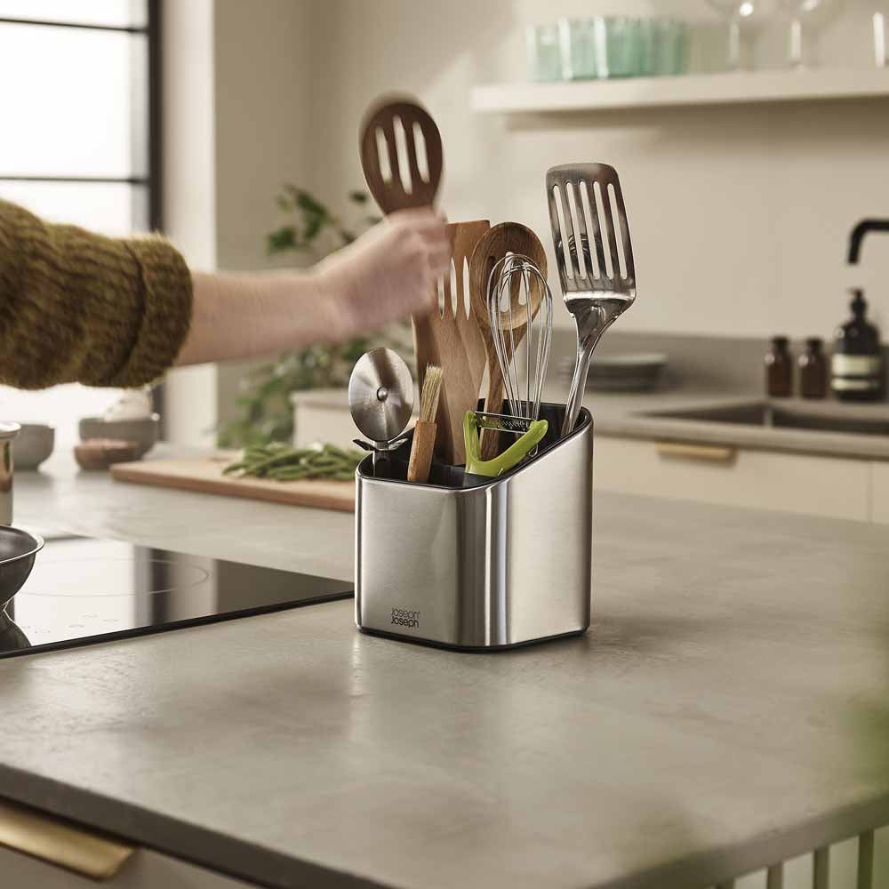 מתקן לסכום SURFACE