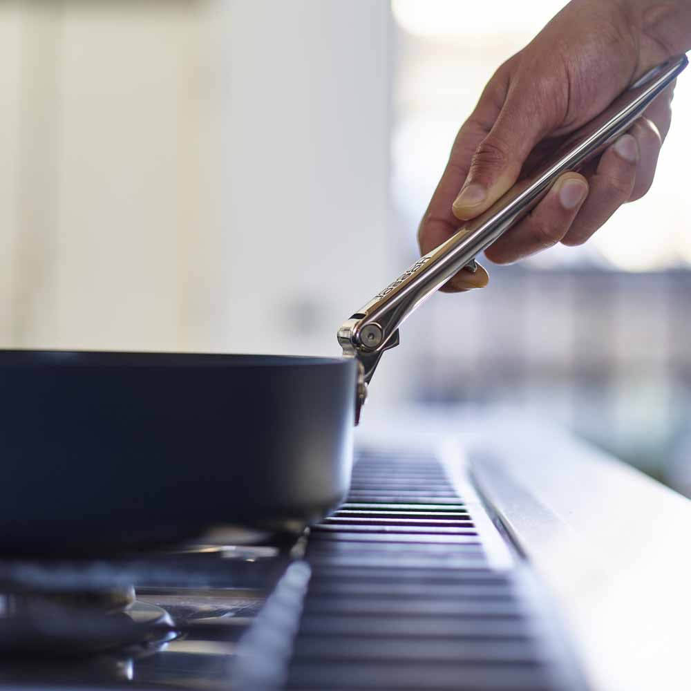 SPACE מחבת נון סטיק 28 ס"מ