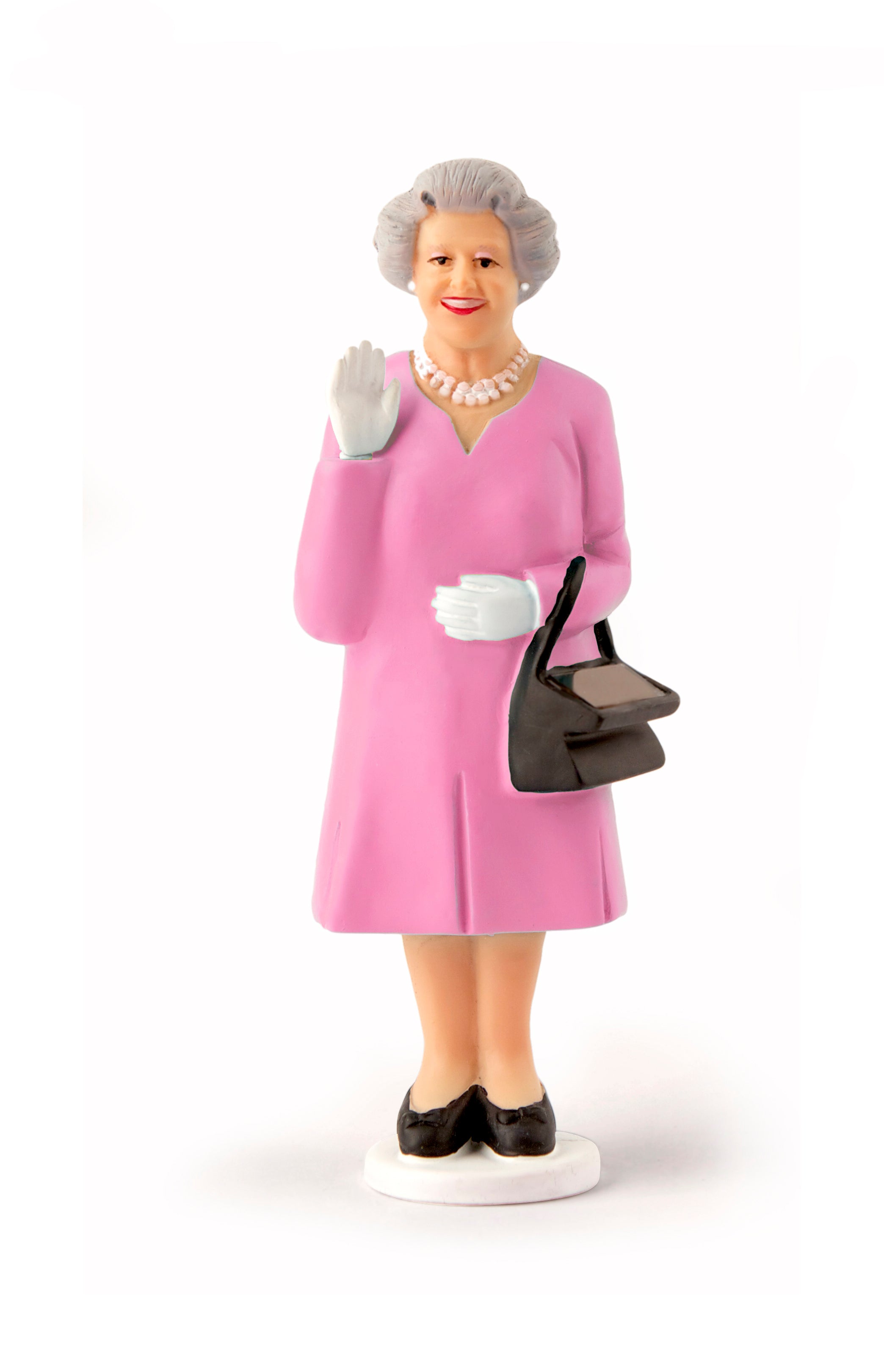 מלכה סולרית מנופפת לשלום