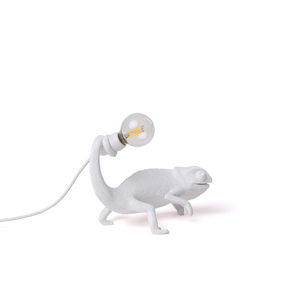 Lizard lamp stand