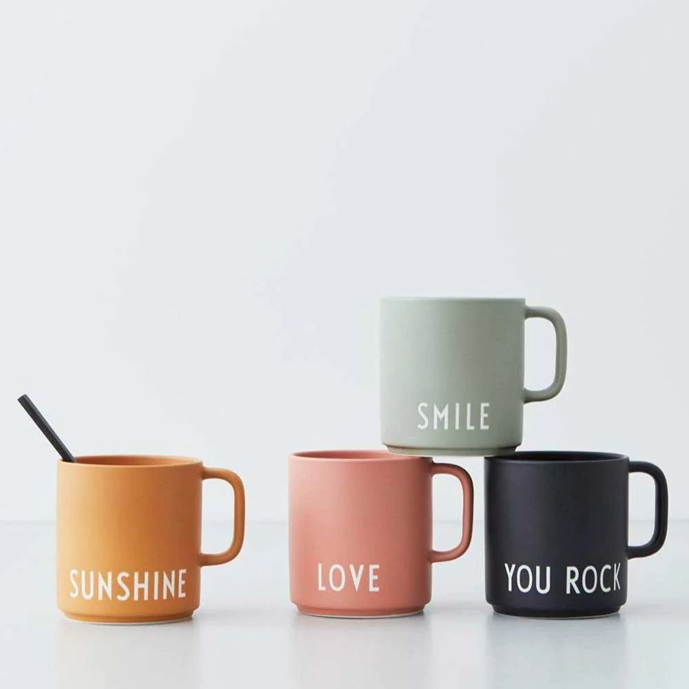 Love Porcelain Mug Peach