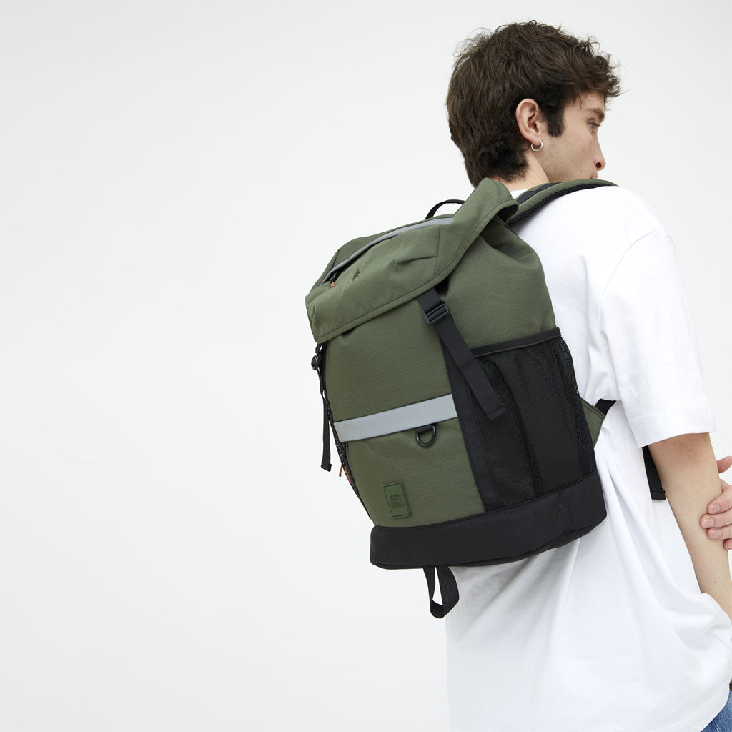 MOUNTAIN Green Hiking Backpack