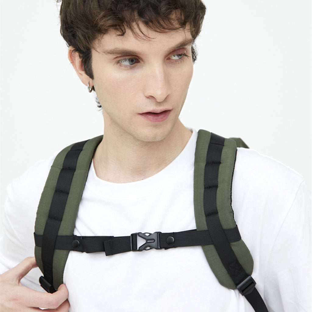 MOUNTAIN Green Hiking Backpack