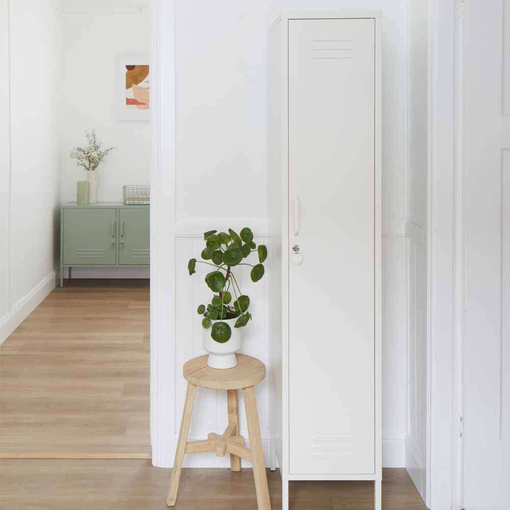 ארון Skinny לבן