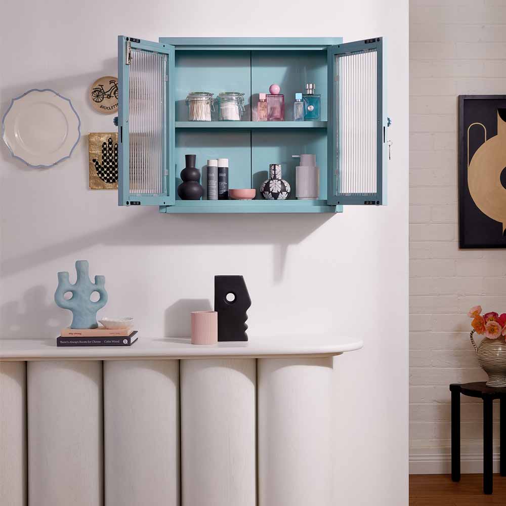 ארונית תליה דלתות זכוכית KIT תכלת