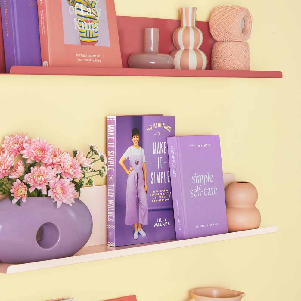 מדף LEDGE LARGE ורוד בהיר