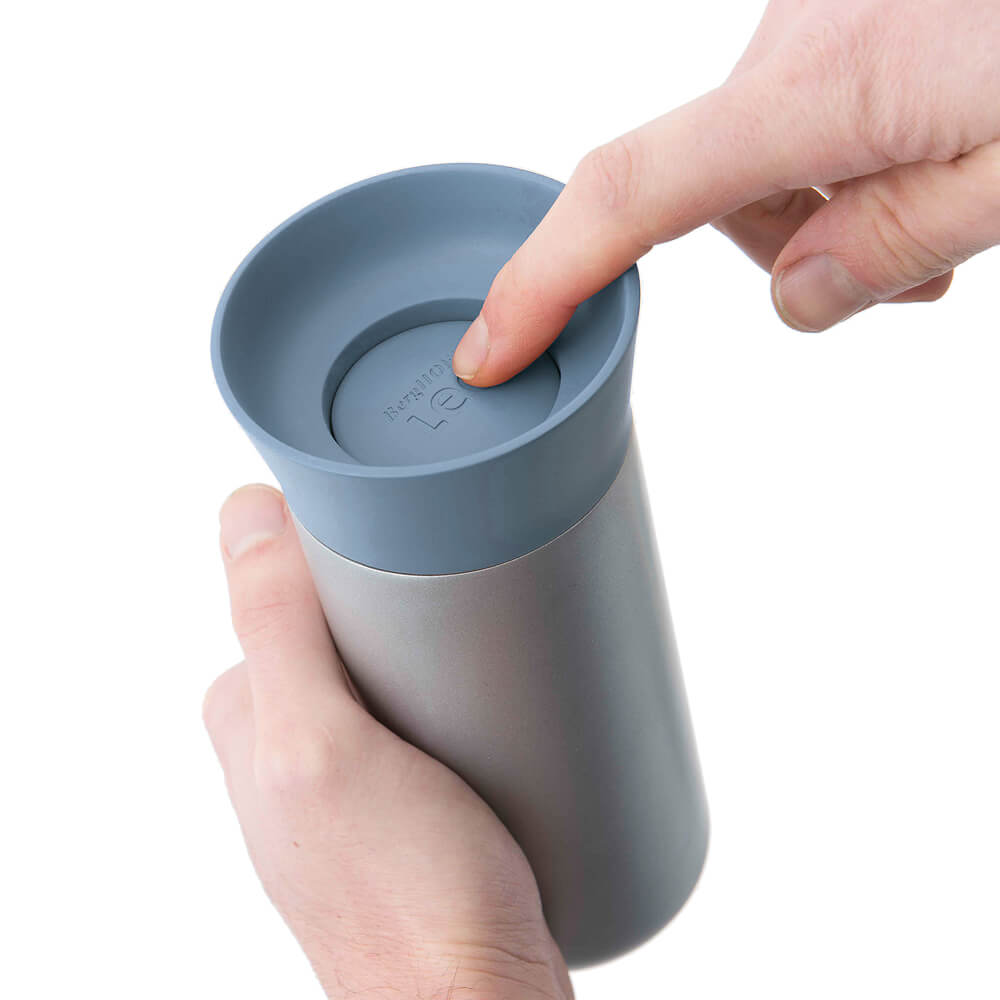 ספל תרמי 330 מ"ל עם מכסה כחול