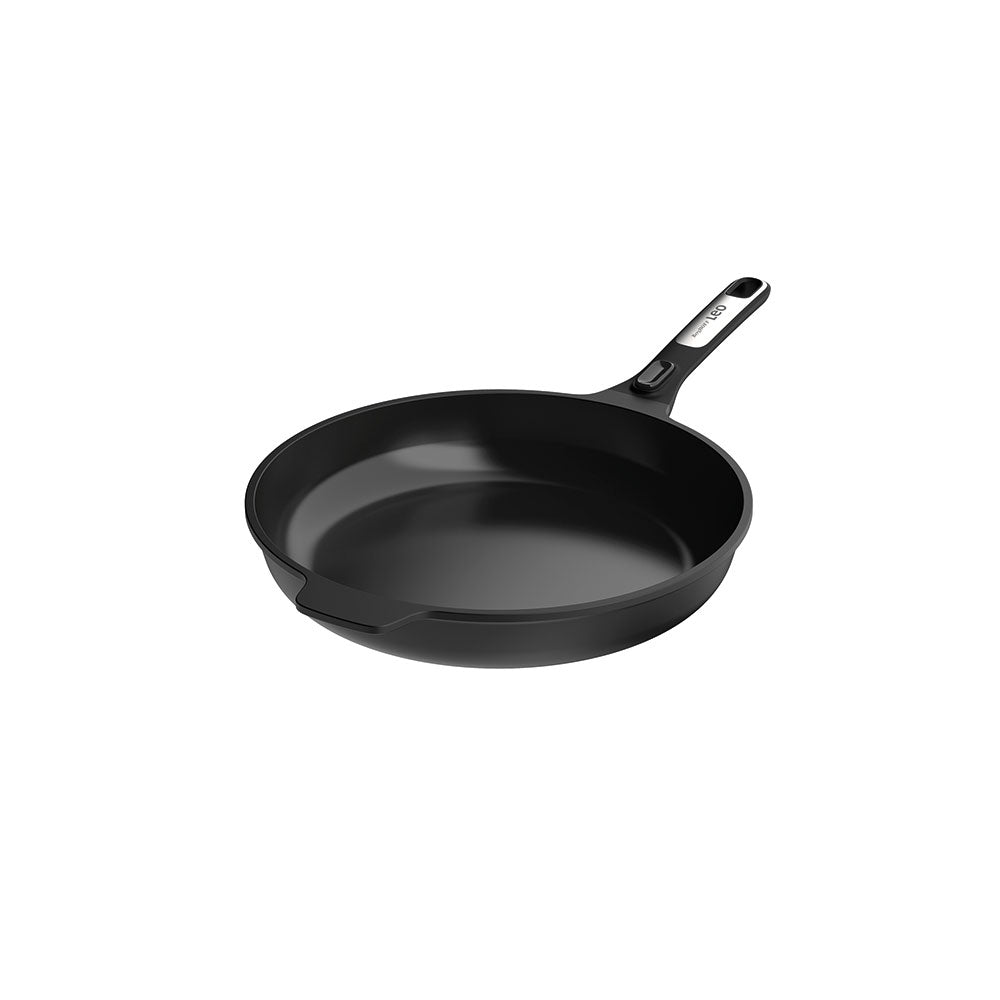 Phantom 32cm Recycled Aluminum Pan