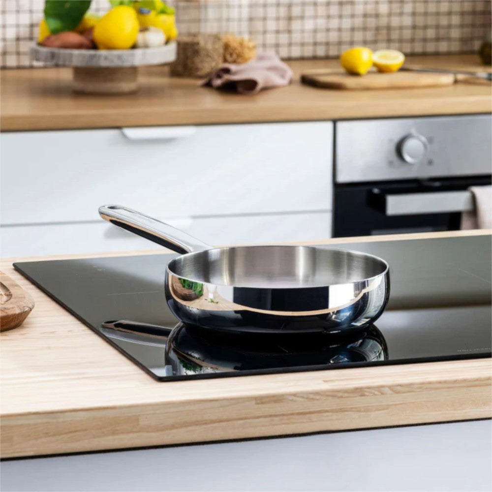 102822400