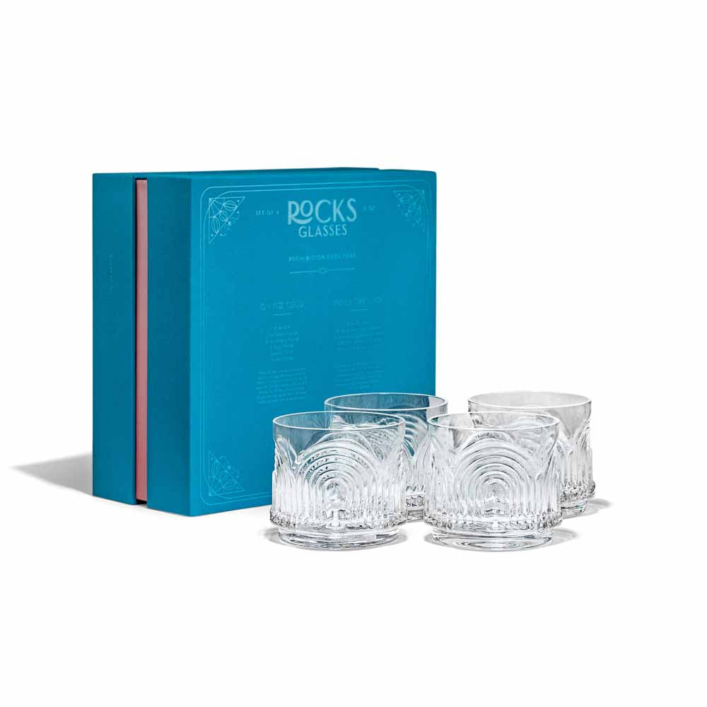Set of 4 vintage 1920 whisky glasses