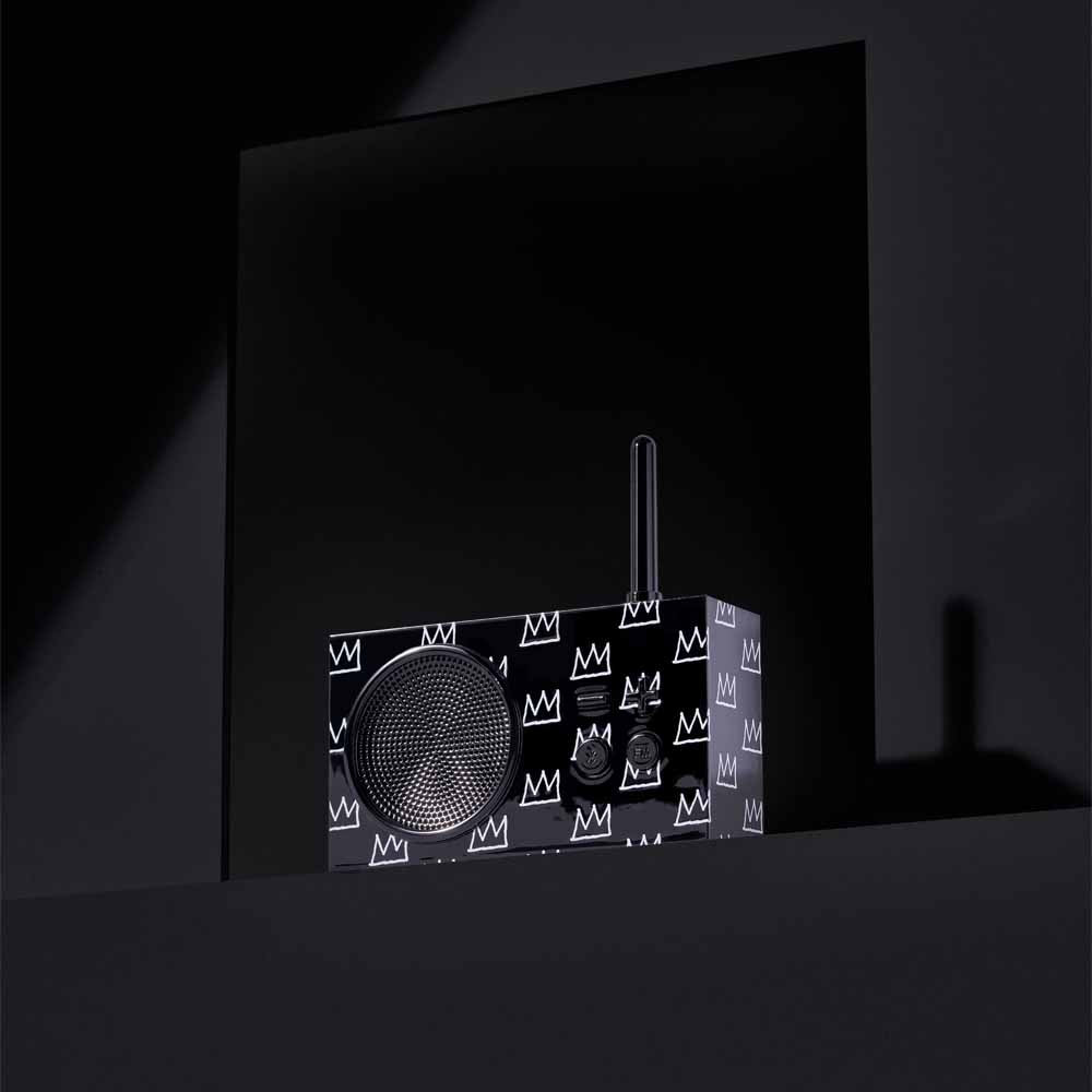 TYKHO 3 BASQUIAT radio rubber black crown