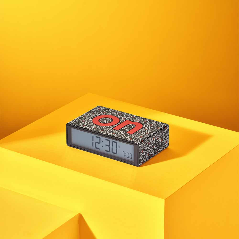 FLIP+ HARING Black clock
