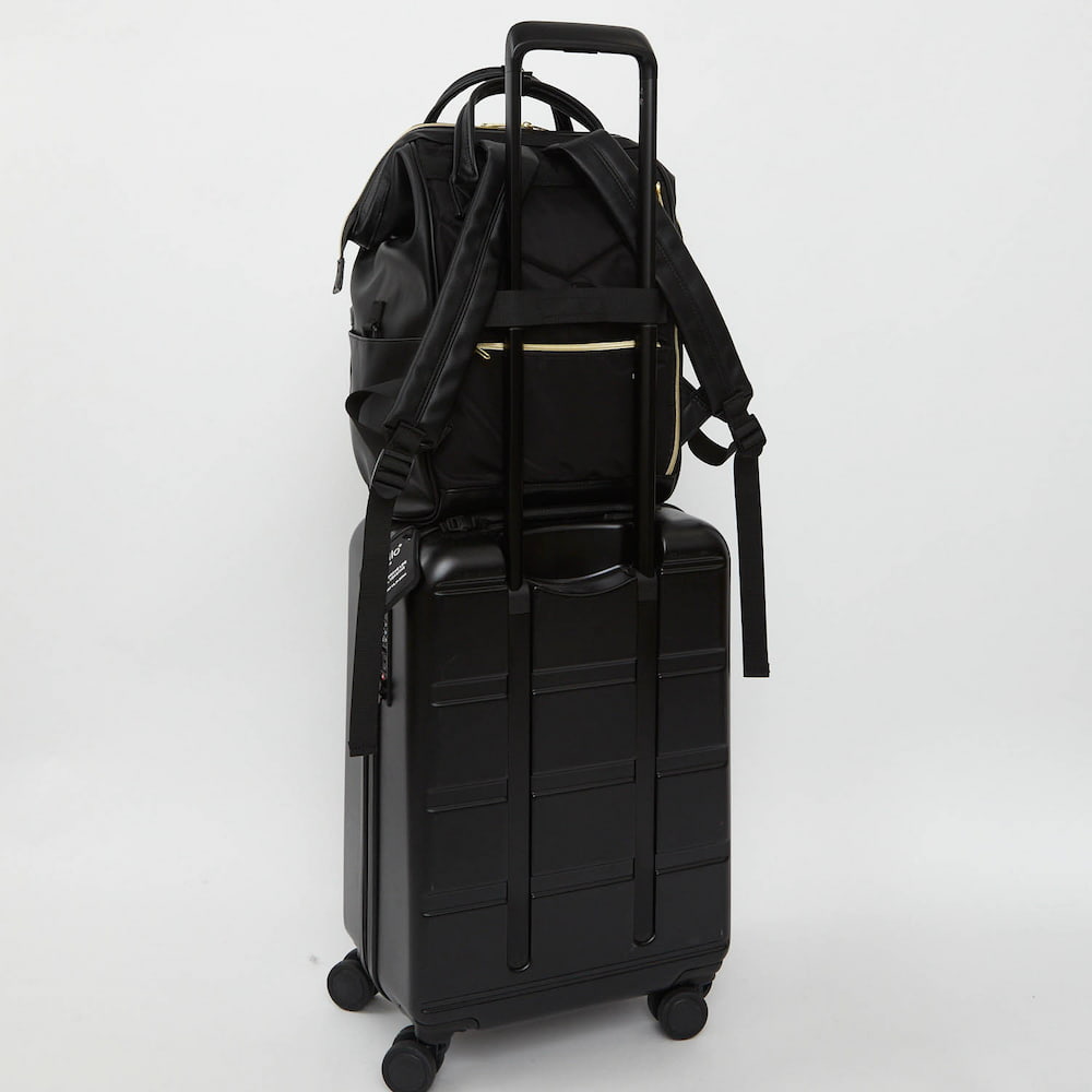 RETRO R Backpack Black 3771