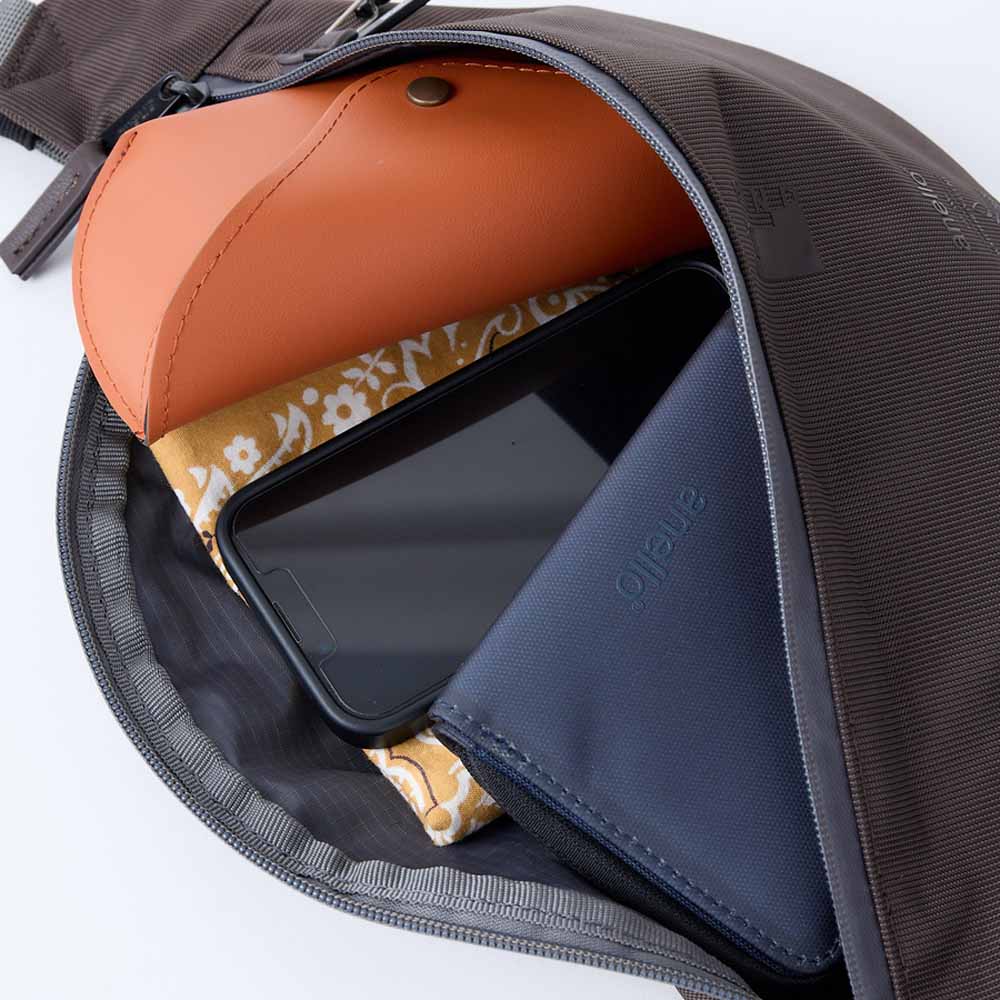 EXPAND-3 Pouch Brown 4582