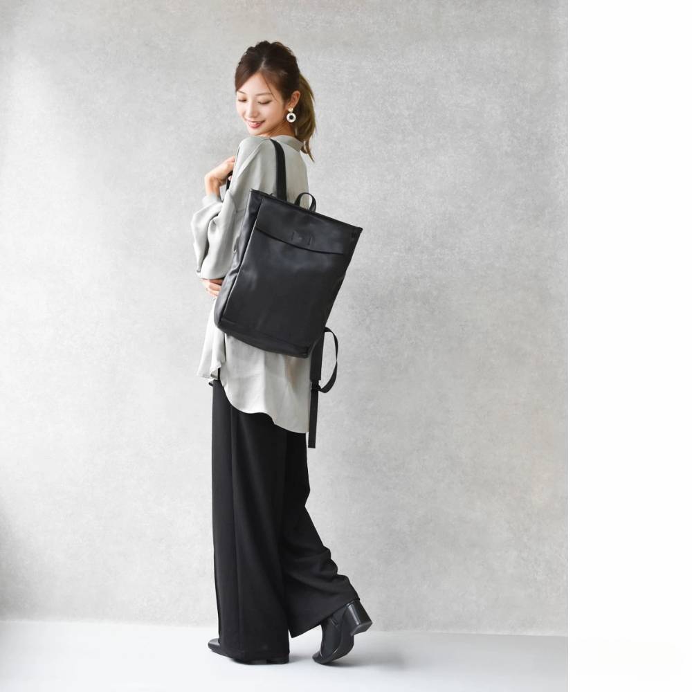 Basic black backpack