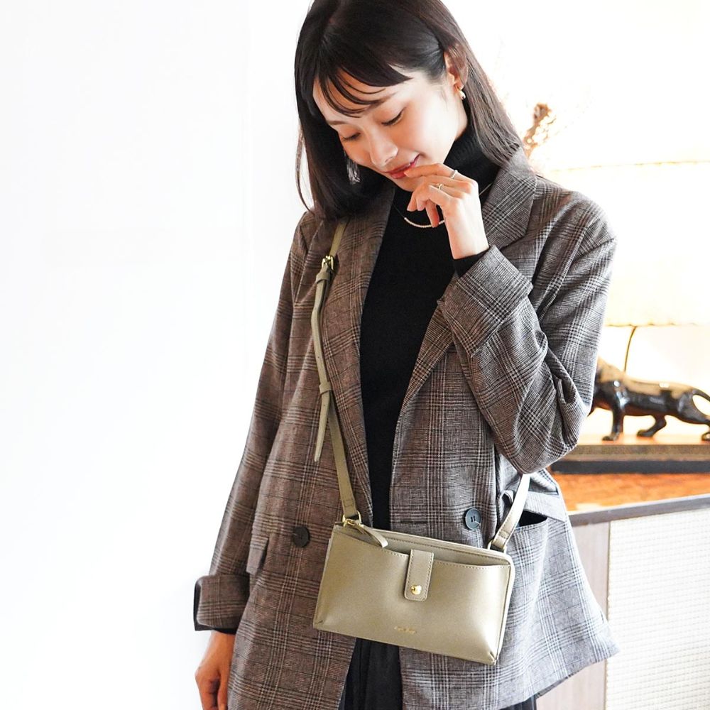 Smartphone cross-body bag with wallet in beige