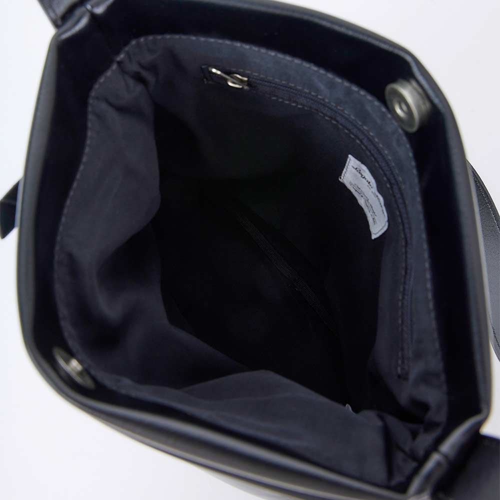 Link Black Shoulder Bag 3122