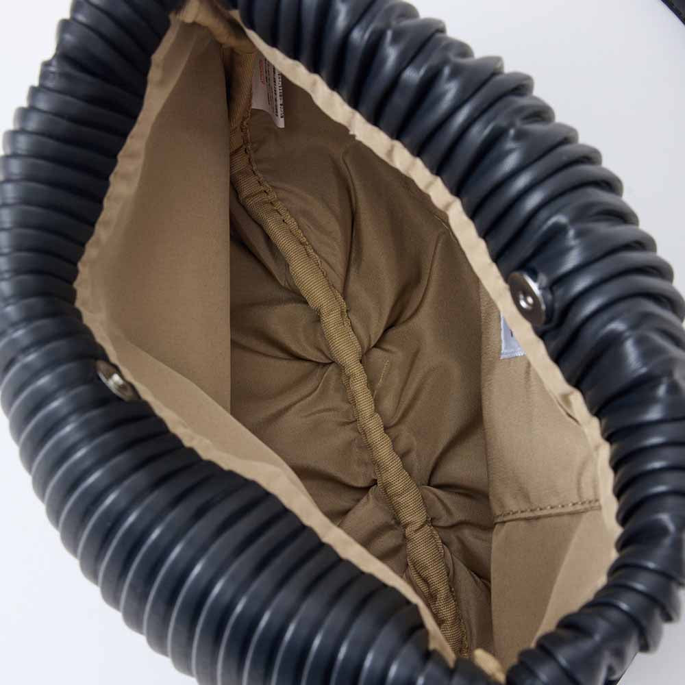 תיק צד מיני PLEATS שחור 0201