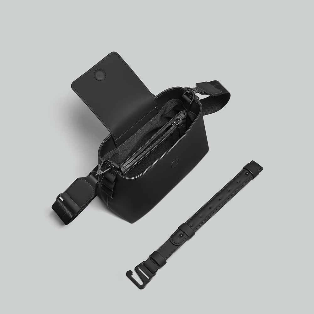 תיק צד קטן SPLASHINI שחור