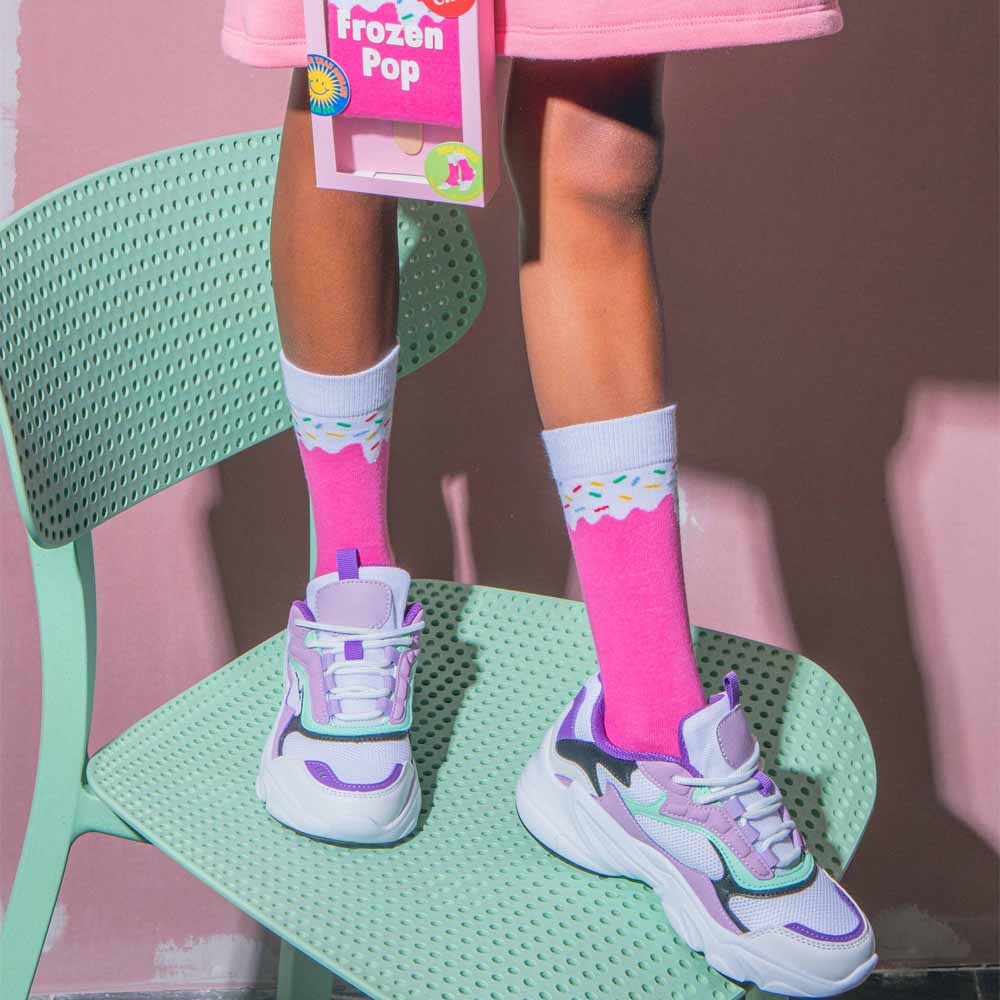 גרביים ילדים, קרטיב ורוד