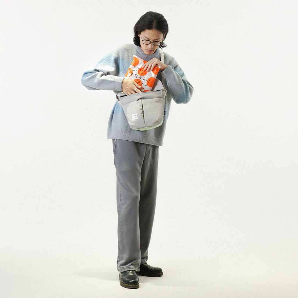 תיק צד KASEN מנטה/ אפור בהיר