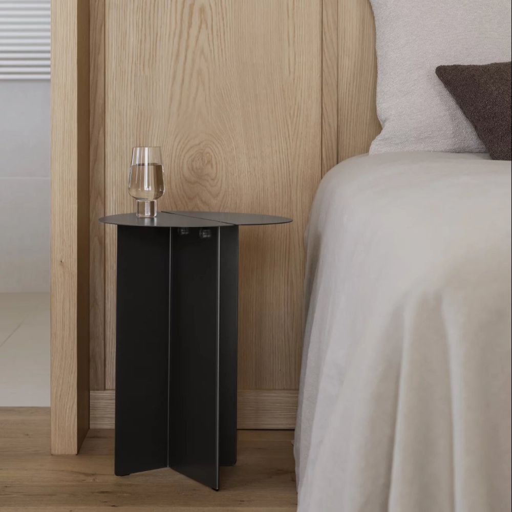 102871750