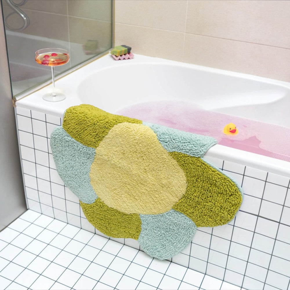 102876180