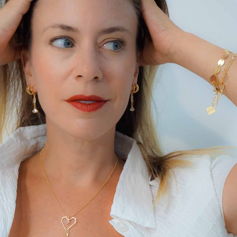 שרשרת לב גאומטרי קצר עניבה