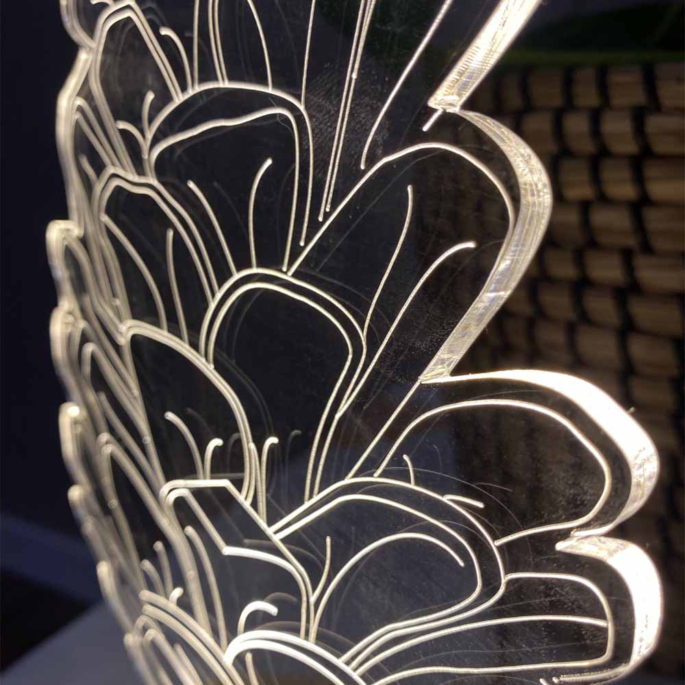 מנורה תלת מימד אצטרובל