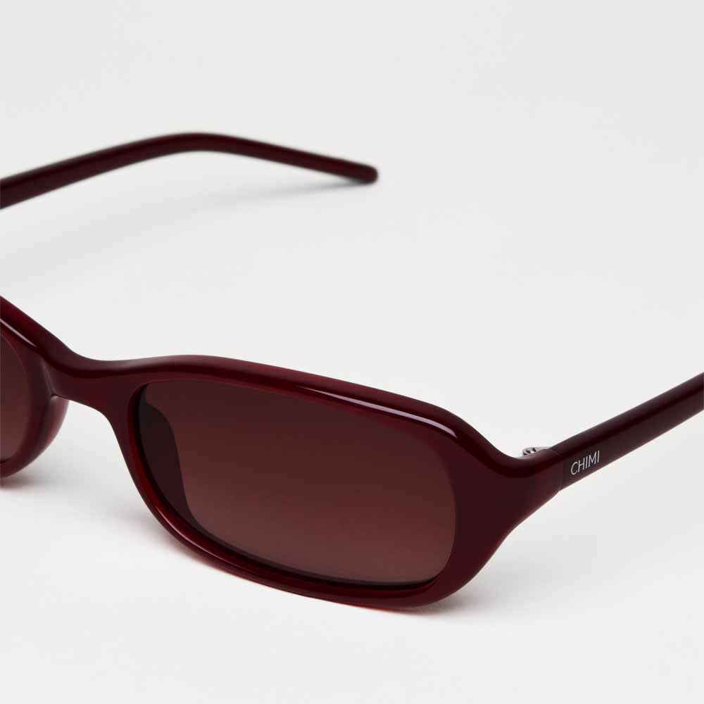 משקפיים CODE אדום כהה