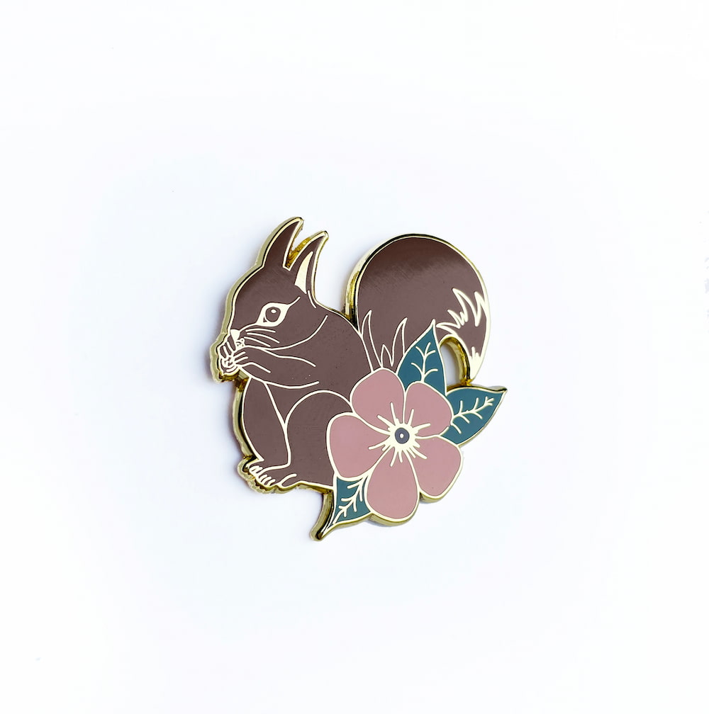 Enamel squirrel pin