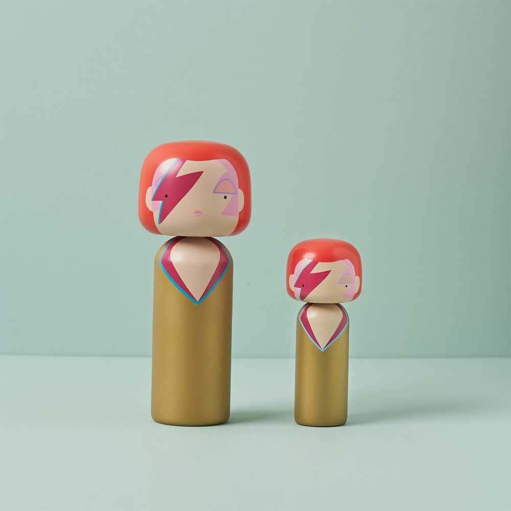 בובת דיוויד בואי גדולה