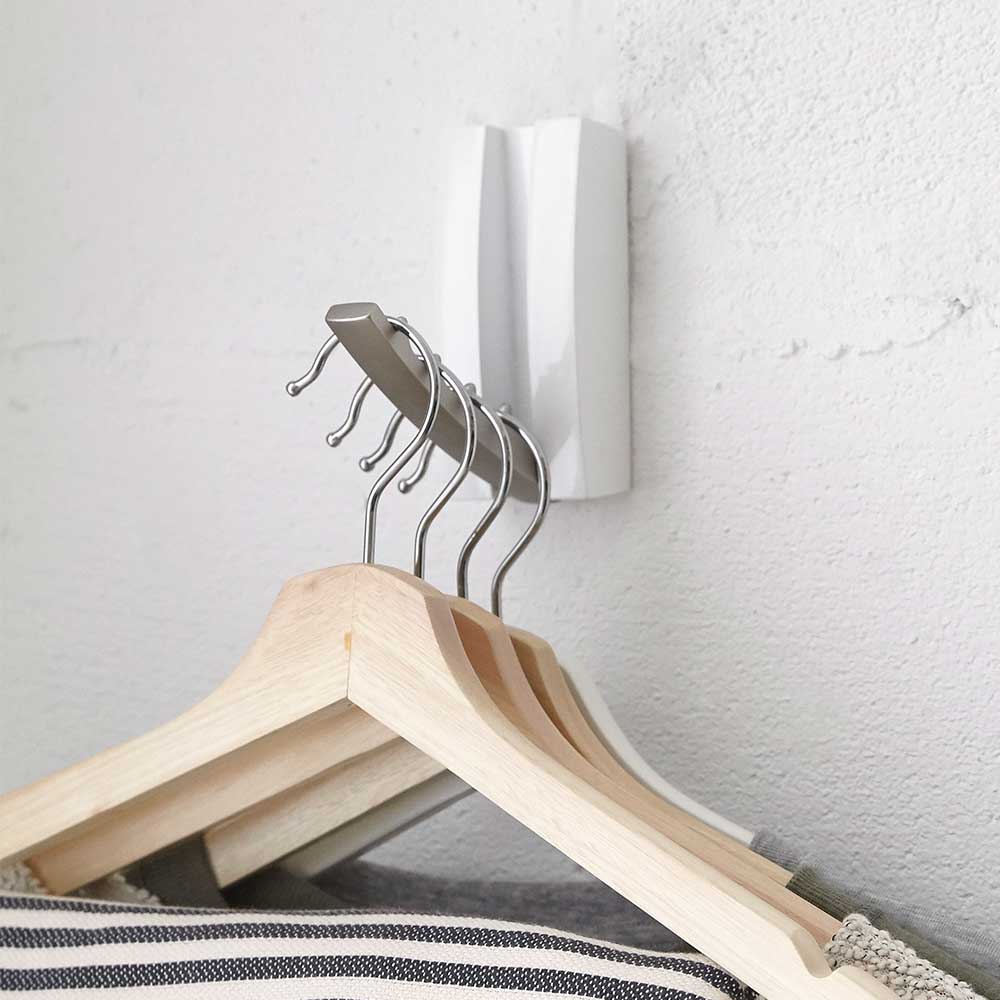 מתלה קולבים/תיקים Flip לבן