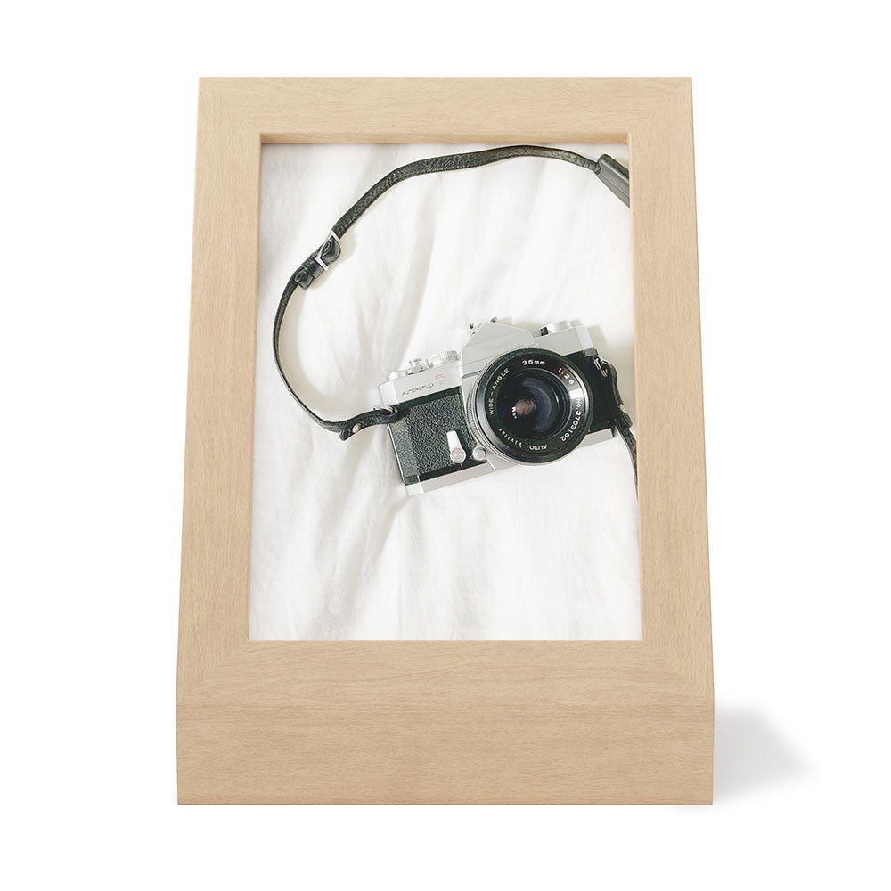 מעמד לתמונה Podium עץ