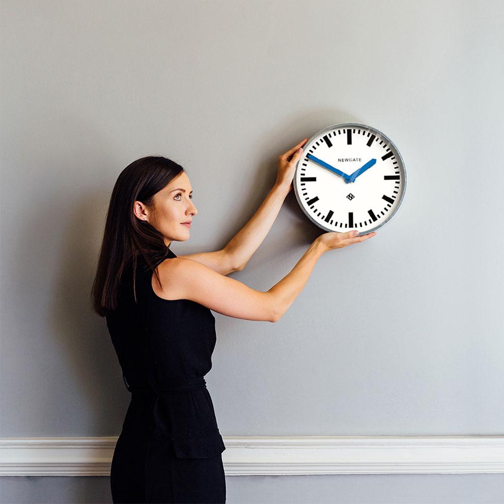 שעון קיר Luggage מתכת