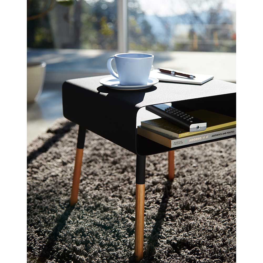 שולחן צד נמוך שחור