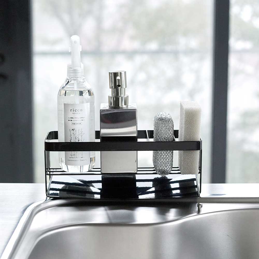 מעמד לספוג וסבון שחור