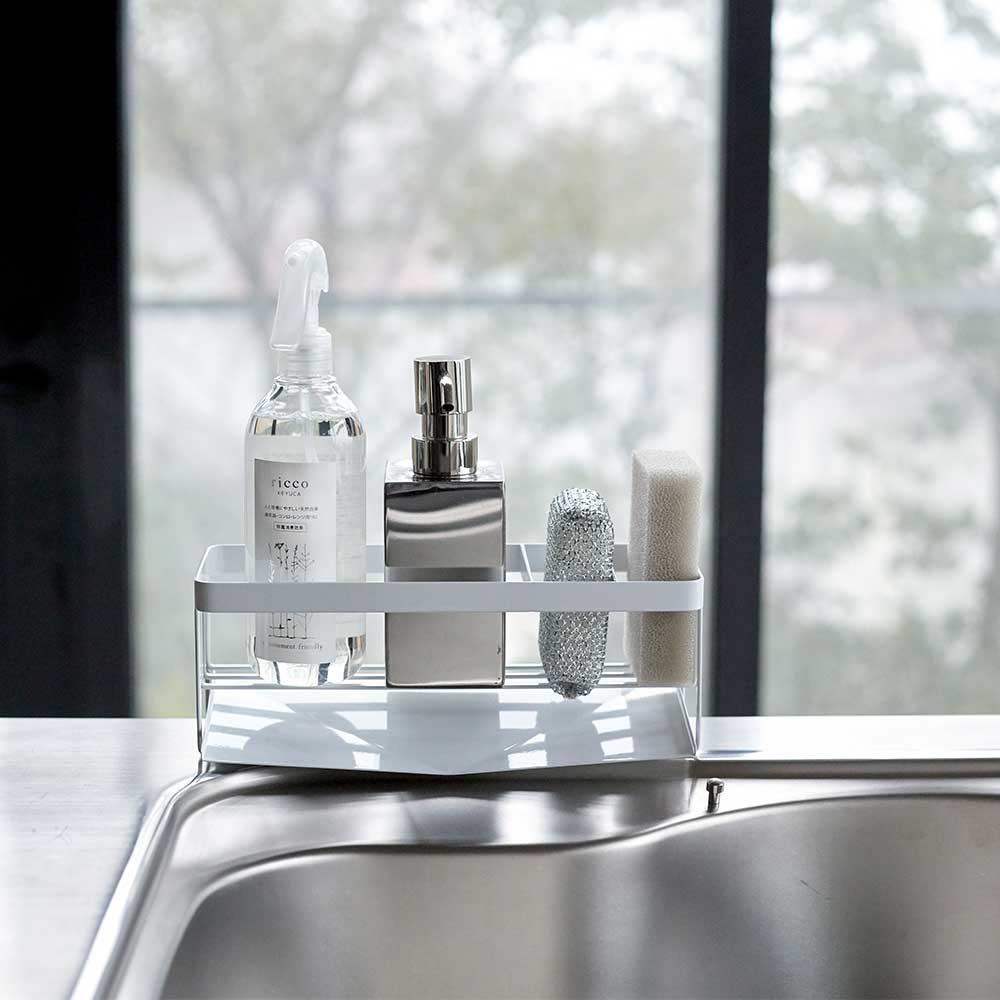 מעמד לספוג וסבון לבן