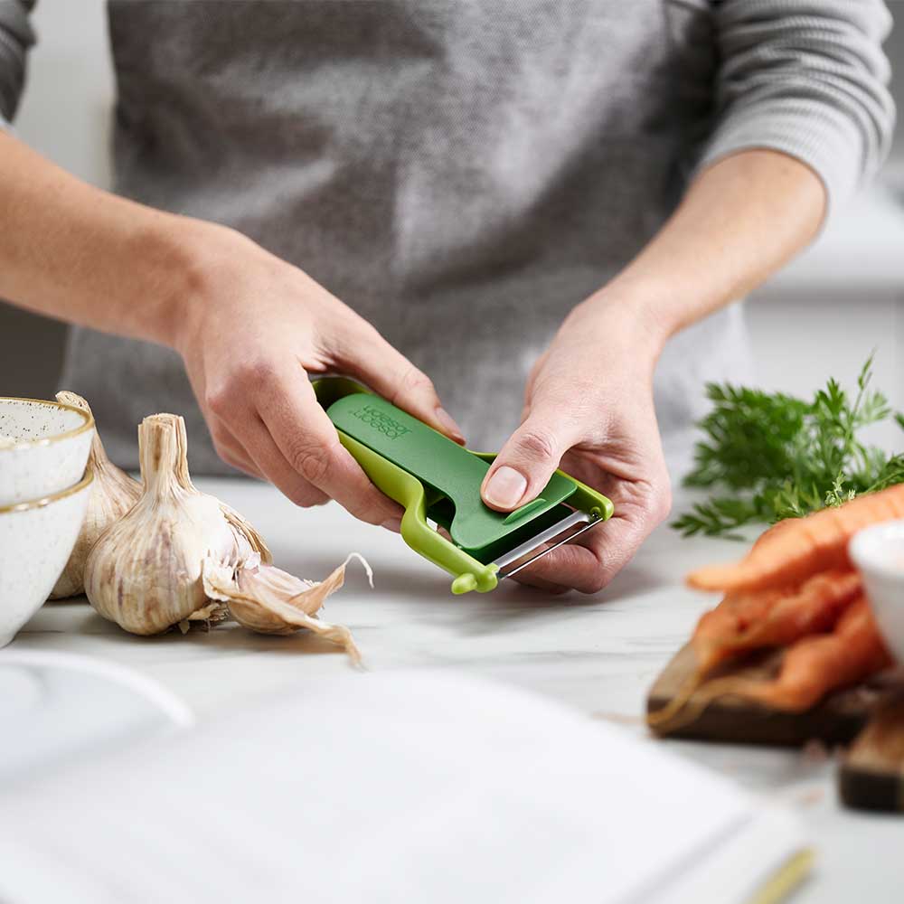 קולפן ישר עם מגן ירוק SafeStore