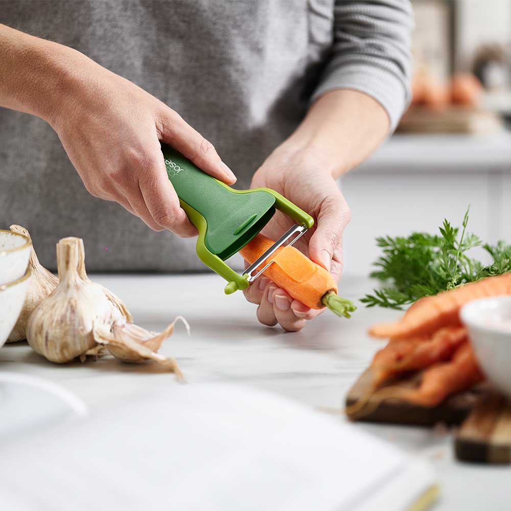 קולפן ישר עם מגן ירוק SafeStore