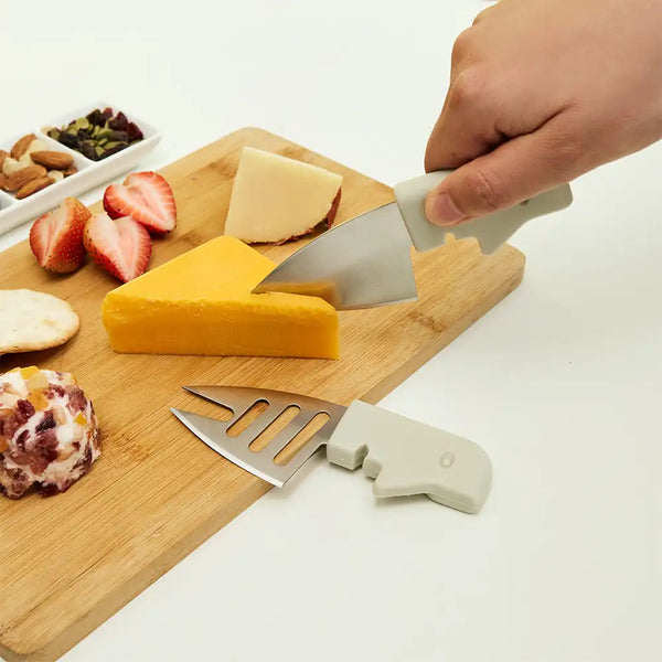 זוג סכיני גבינה - מאושרים יחידיו