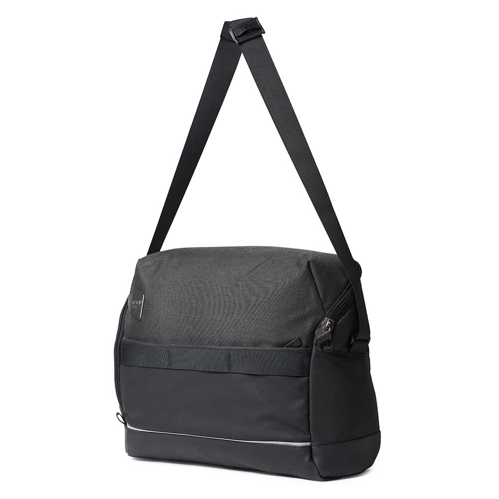 Black Tera shoulder bag