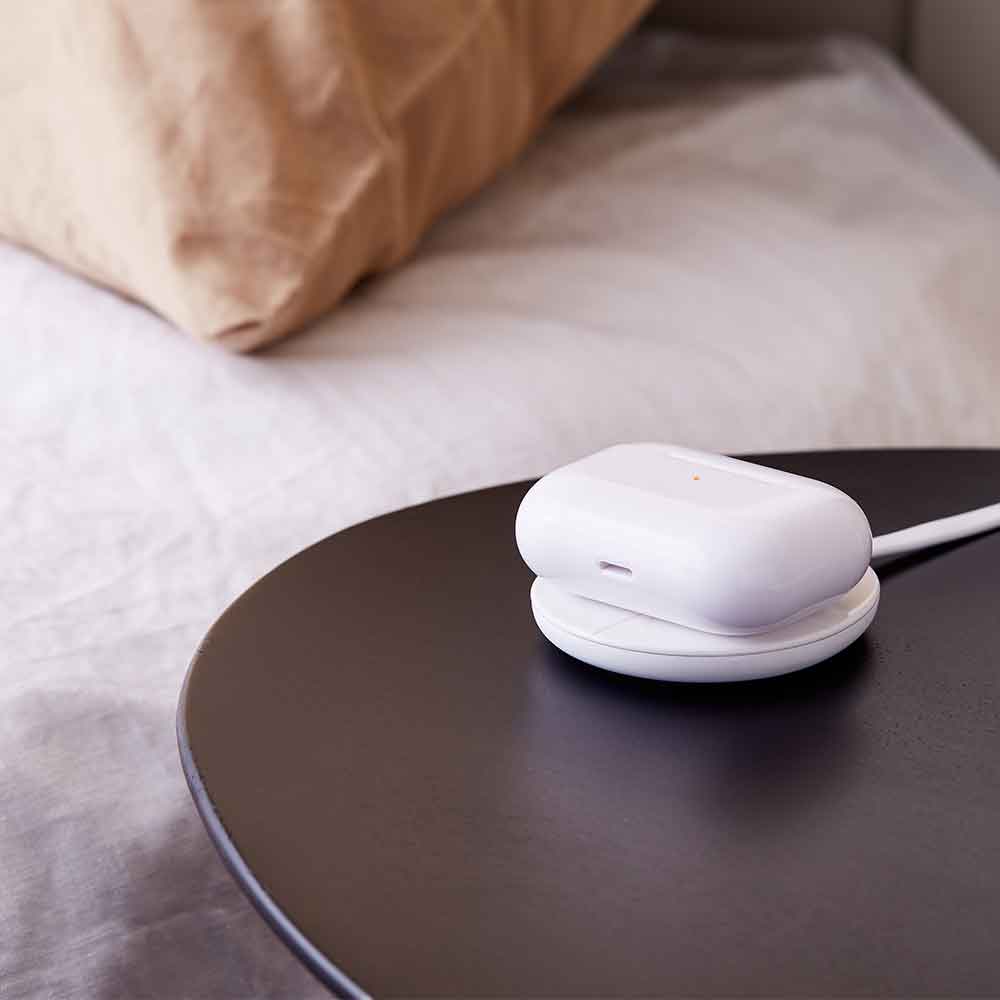 מטען אלחוטי Uno לבן