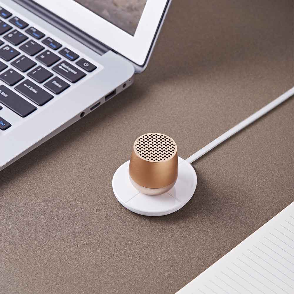 מטען אלחוטי Uno לבן